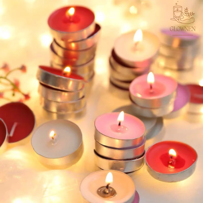 Ảnh nến Tealight trang trí nhà nhỏ gọn, tạo không gian ấm áp và lãng mạn.