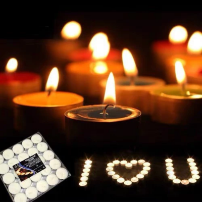 Bộ nến Tealight trang trí nhà với ánh sáng lung linh, phù hợp cho bàn tiệc hoặc phòng khách.