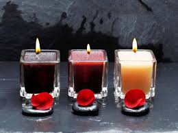 Nến thơm có tác dụng gì – hình ảnh minh họa nến thơm giúp thư giãn và khử mùi hiệu quả.